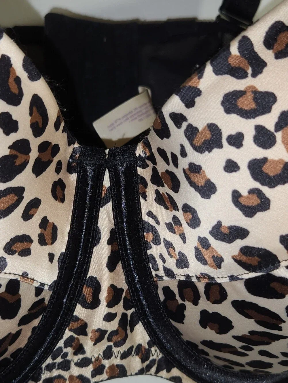 Leopard Print Underwire Cacique 40DDD